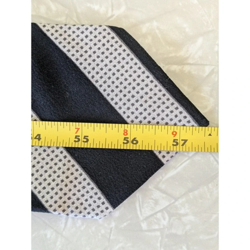 Giorgio Armani Mens Silk Necktie Black White Diagonal Stripe Micro‎ Dot Italy